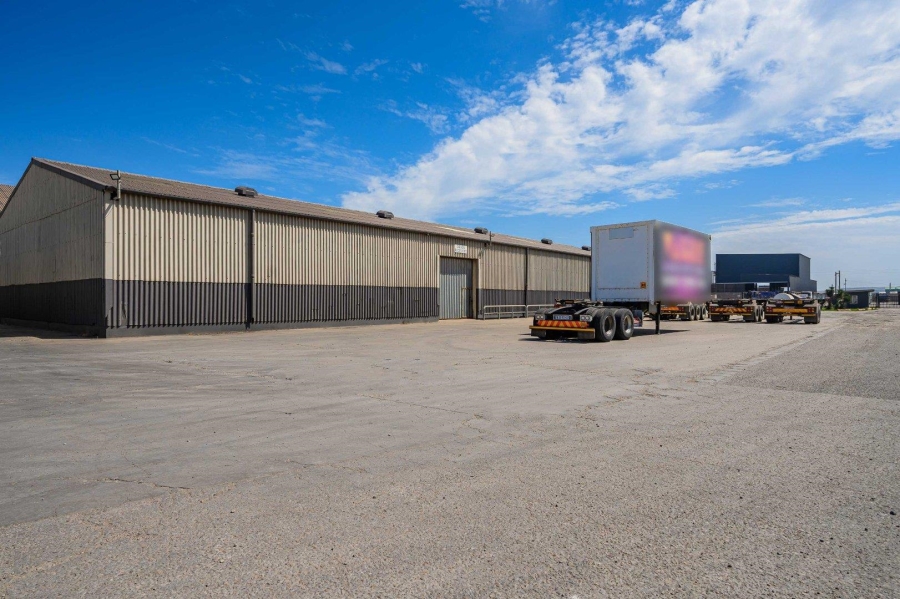 Commercial Property for Sale in Markman Eastern Cape